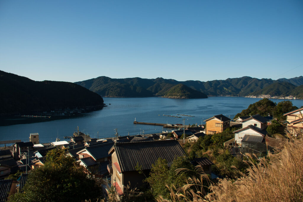 尾鷲市三木浦の町並み